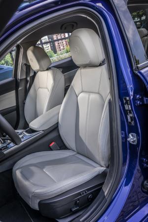 Alfa Romeo Giulia Sprint 2019 года 